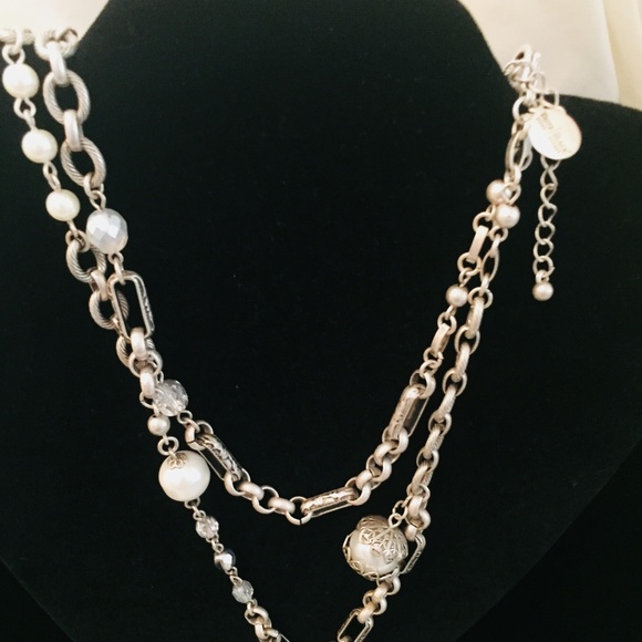 WHITE HOUSE BLACK MARKET DOUBLE STRAND NECKLACE - Picture 1 of 3